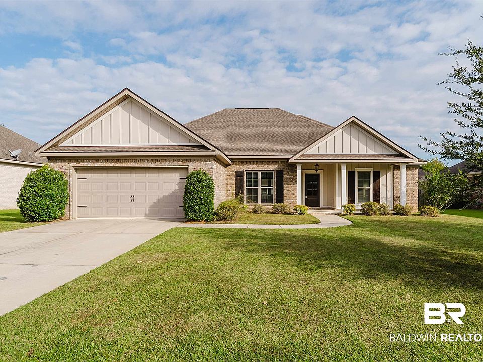 1st image of 237 Hawthorne Cir