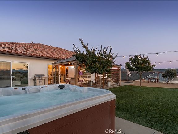5th image of 3415 Lakeside Village Dr