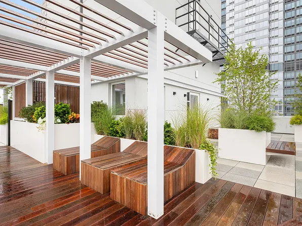 150 Lawrence Street image 32 of 32