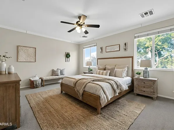 3850 E Longhorn Street, San Tan Valley, AZ 85140