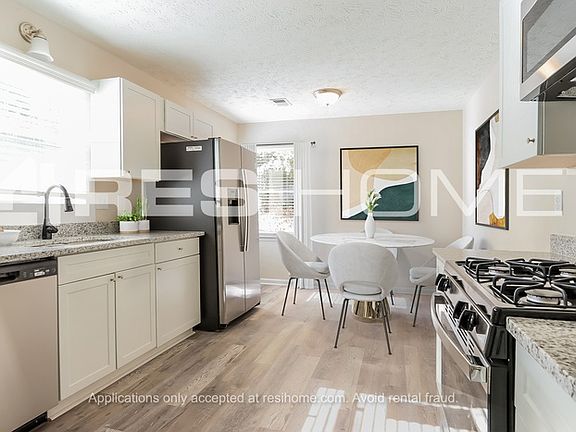2nd image of 1591 Sugarmaple Ln SW