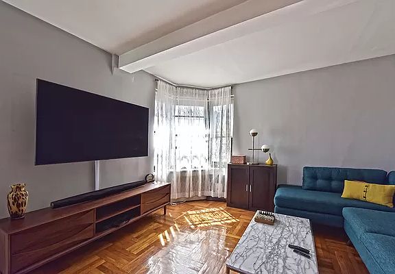 4th image of 72 Park Ter W APT E88