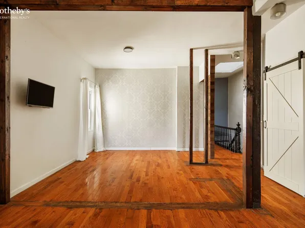 1218 Saint Marks Ave, Brooklyn, NY 11213