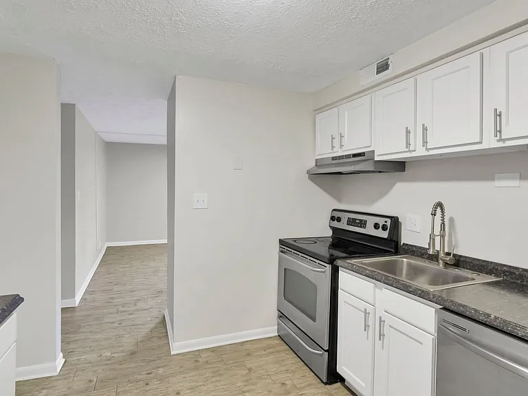 1581 E Mound St #3A — Photo 10