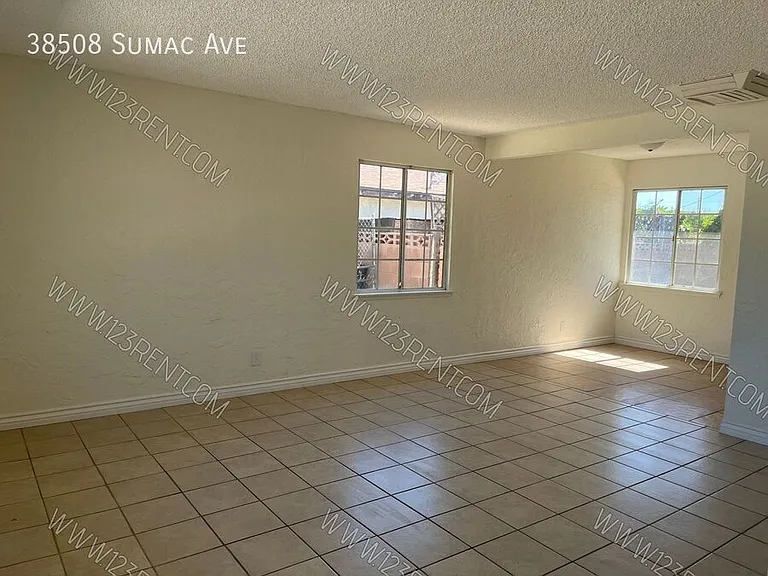 38508 Sumac Ave — Photo 5