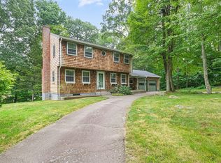 32 Eastview Rd, Hopkinton, MA 01748