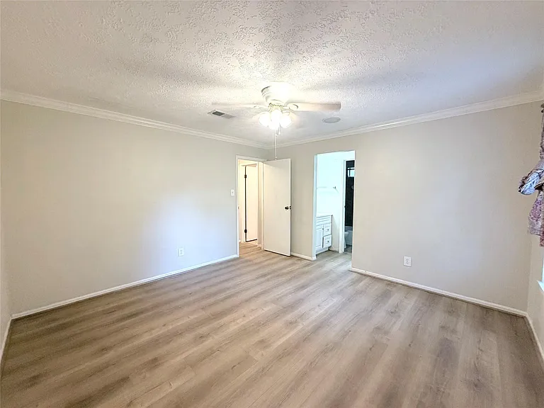 1318 Sand Stone Dr — Photo 10