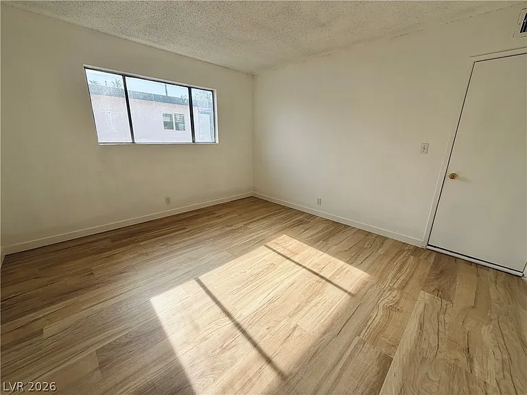 537 Kolson Cir #D — Photo 5
