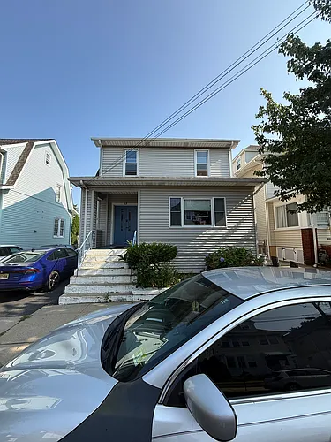 27 Piaget Ave #2 Photo 1