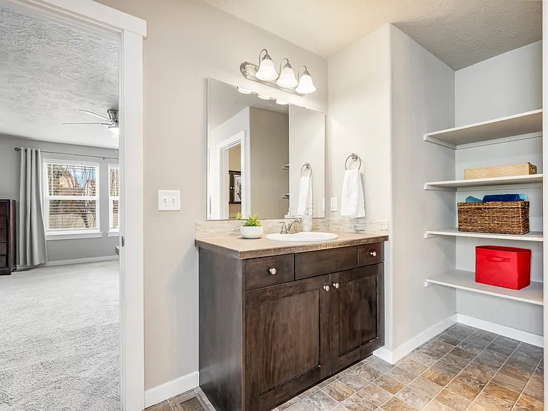 15648 Cumulus Way — Photo 25