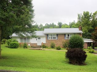 1736 Brookdale Ave, Cookeville, TN 38506