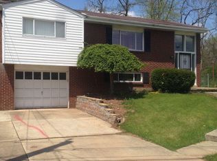 939 Cimarron Dr #1, Pittsburgh, PA 15235