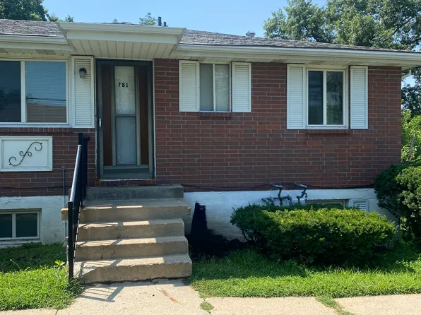 781 NE 68th Ter #781, Kansas City, MO 64118