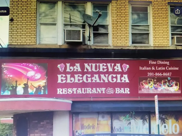 572 57th Street image 1 of 13