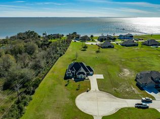 6434 Fisher Reef Dr, Beach City, TX 77523