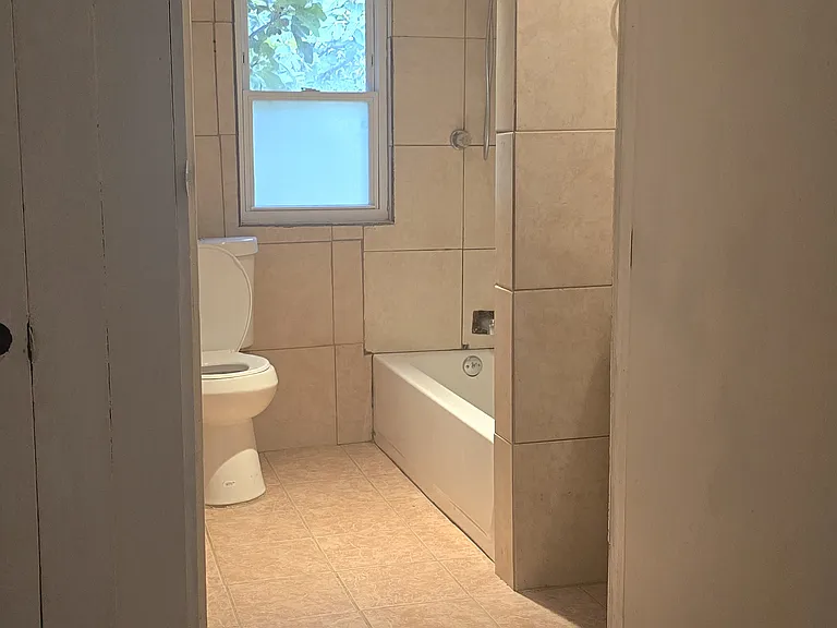 829 Richard Ave — Photo 37