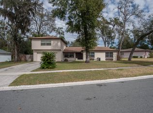 2963 Forest Cir, Seffner, FL 33584