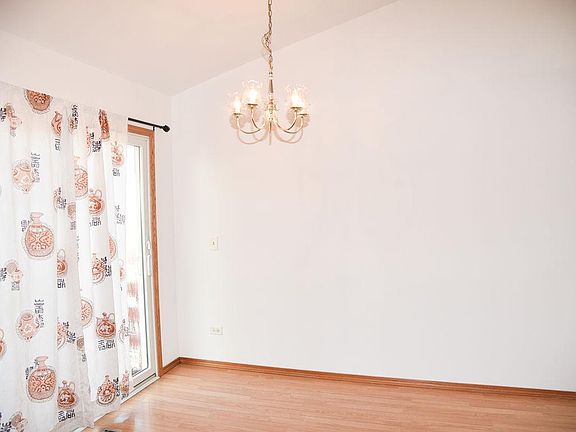 5th image of 3805 Sutherland Dr