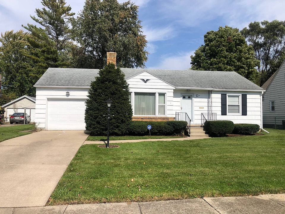 1st image of 411 Parkovash Ave