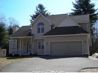 33 Mihaliak Rd, Tolland, CT 06084