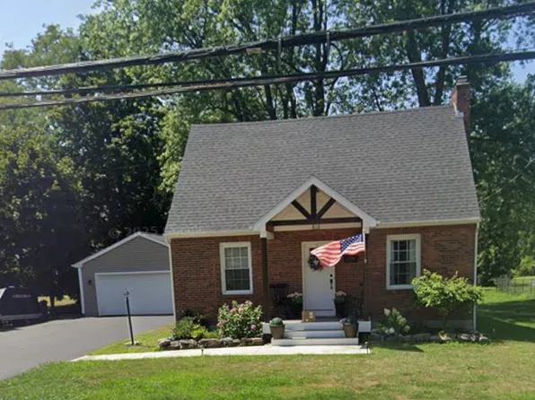 319 Elsmere Ave, Delmar, NY 12054