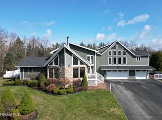 111 Perry Ln, Fonda, NY 12068