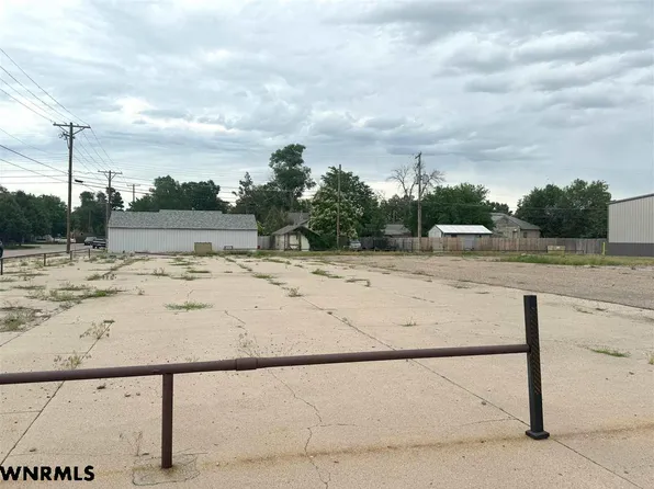 2119 Broadway, Scottsbluff, NE 69361