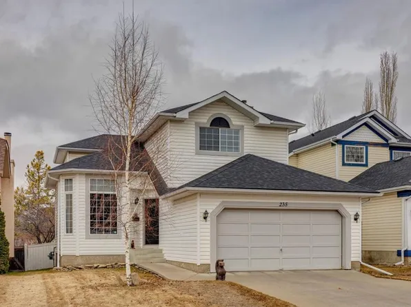 235 E Sierra Morena Close SW, Calgary, AB T3H 3G3