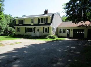 108 Parade Hill Rd, Barnstead, NH 03218