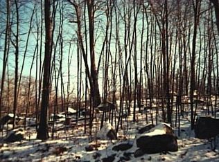 1 Toddy Hill Rd, Newtown, CT 06470