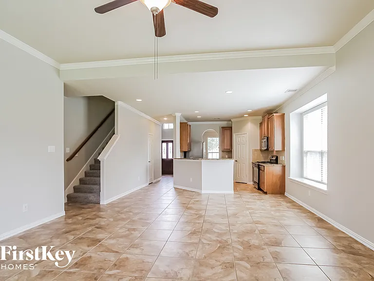 24462 Sundance Spring Dr — Photo 4