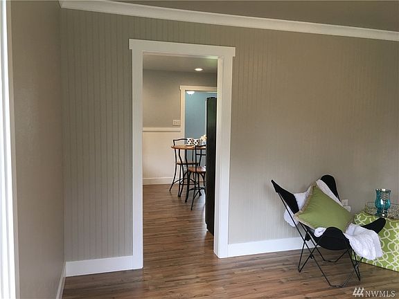 5th image of 180 N Naches St