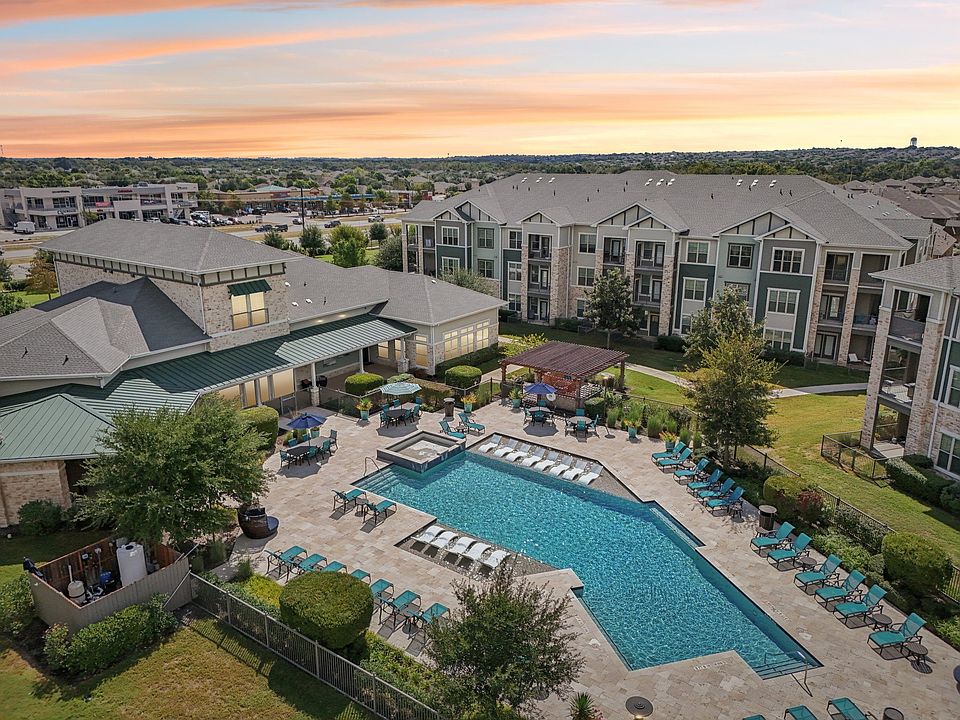 North Creek Apartments in Hutto, Texas