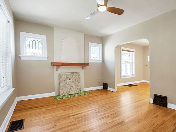 4th image of 774 Race St #1