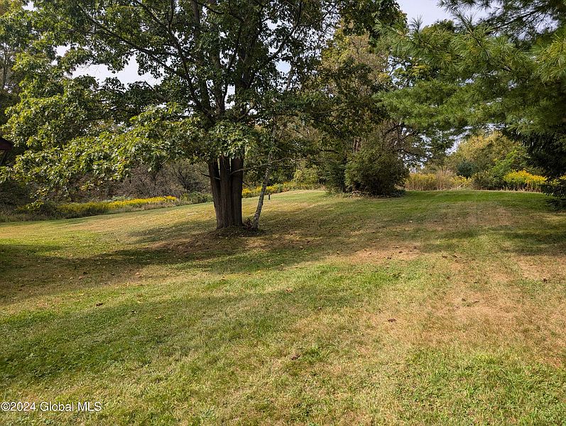 5th image of 573 Otter Creek Road