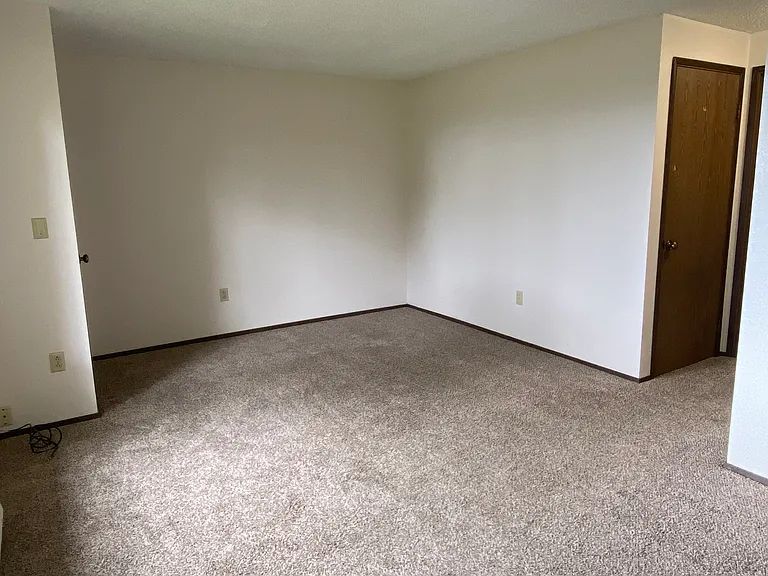 3154 Hawks Prairie Rd #103 — Photo 2