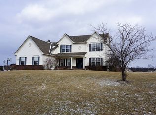 11385 Sand Hill Dr, Grass Lake, MI 49240