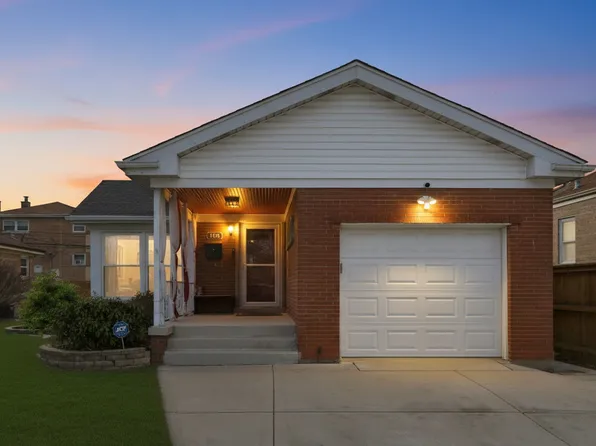 9806 S Harding Ave, Evergreen Park, IL 60805