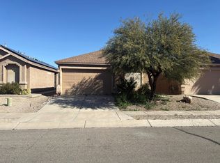 7927 S Sentinal Stone Dr, Tucson, AZ 85756