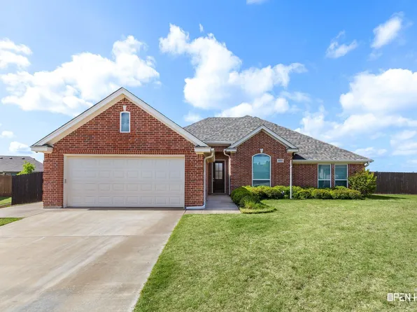 6035 Oakmont Dr, Wichita Falls, TX 76310