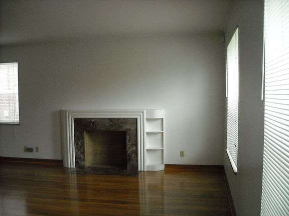 3rd image of 1364 W 7th Ave