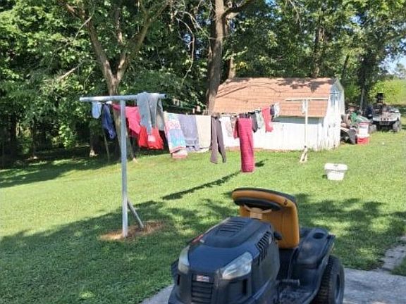 3rd image of 23626 Odell Rd