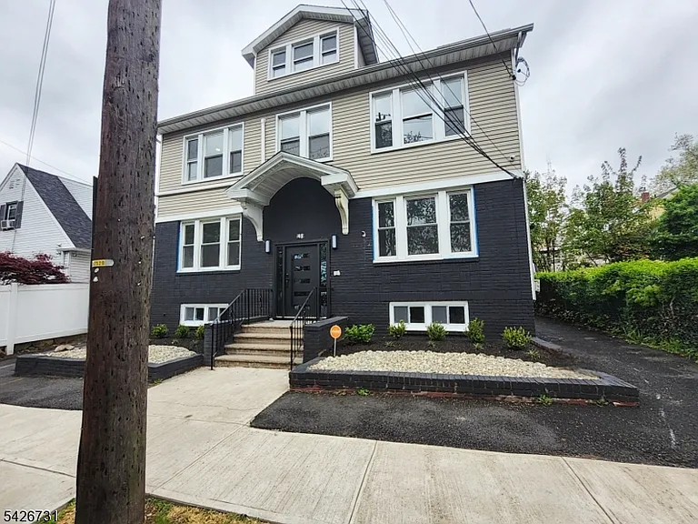 49 Union Pl #4 — Photo 2