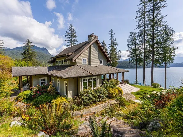 766 The Grove Rd, Sunshine Coast, BC V0N 1V0