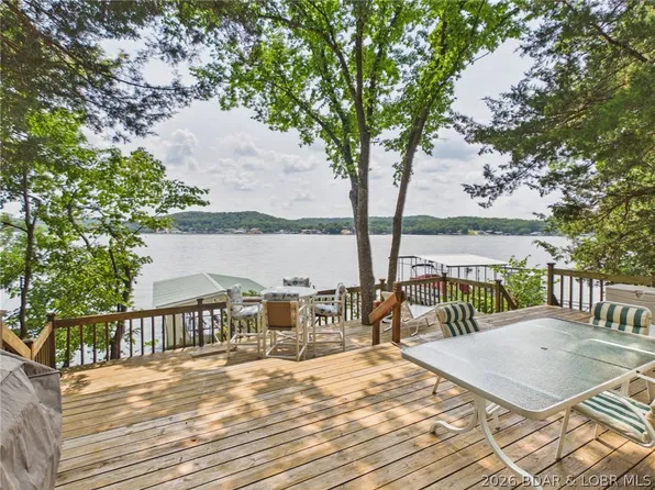 692 Windcrest Point, Gravois Mills, MO 65037