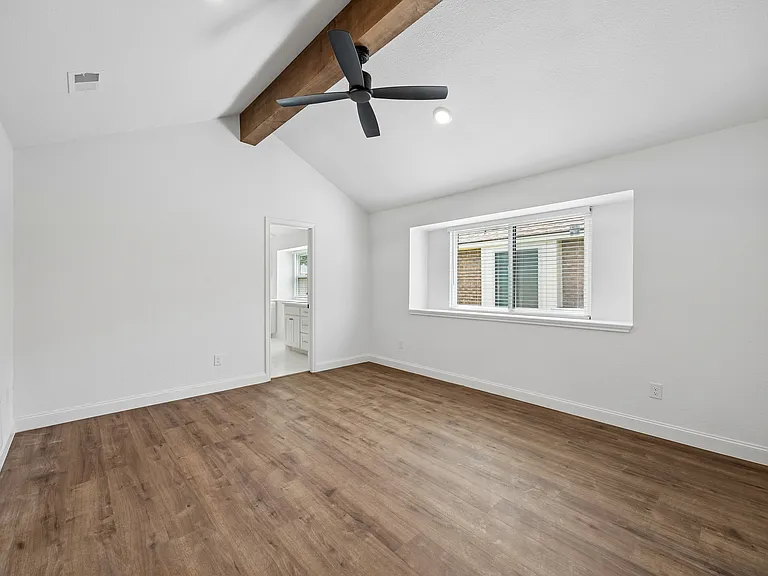 1916 Arbor Creek Dr — Photo 20