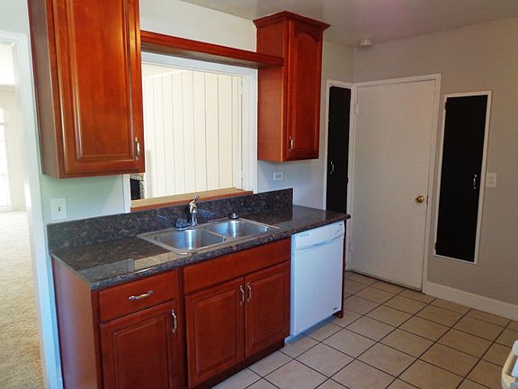 4th image of 3442 Chenu Ave