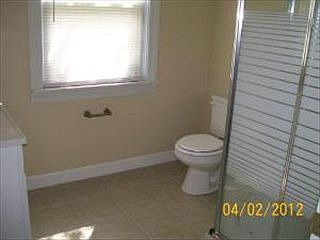 3rd image of 598 N Harrison Ave