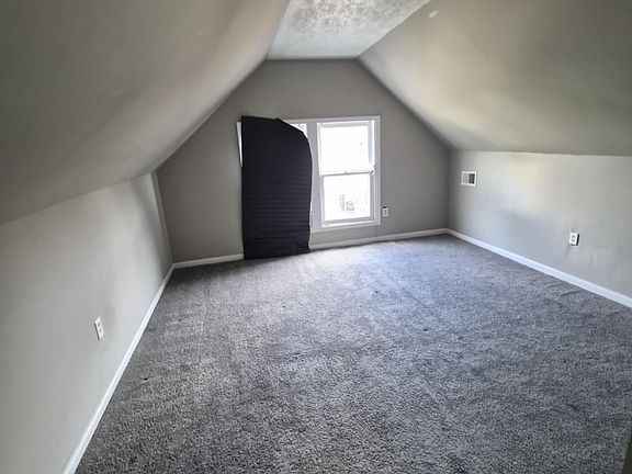 2nd image of 11702 Parkview Ave #2