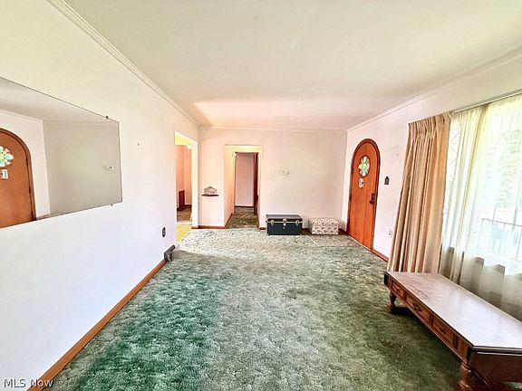 5th image of 450 W 40th St